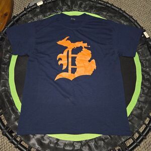Gildan Navy Tee Detroit Michigan Detroit Tigers